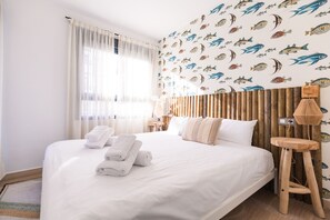 2 chambres, fer et planche à repasser, Wi-Fi gratuit, draps fournis