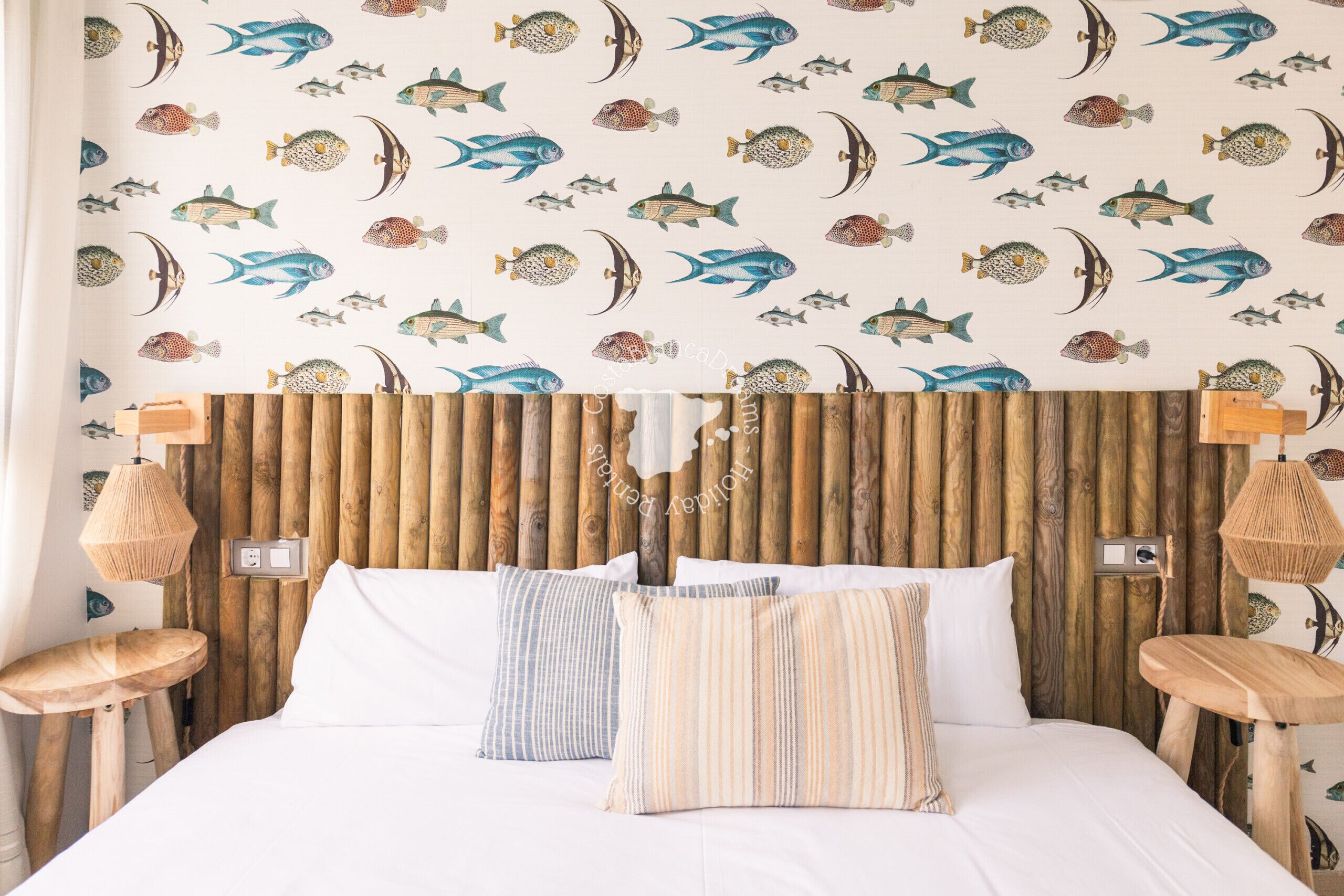 2 chambres, fer et planche à repasser, Wi-Fi gratuit, draps fournis