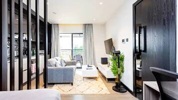 Smart TV, stereo