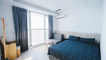 Basic-Doppelzimmer, 1 Doppelbett, Meerblick | Kostenloses WLAN