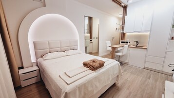 Studio | Ropa de cama de alta calidad, caja fuerte, cortinas opacas