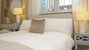 1 Schlafzimmer, Schreibtisch, Bügeleisen/Bügelbrett, kostenloses WLAN