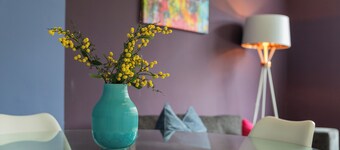 This apartment is a 2 bedroom(s), 1 bathrooms, located in Motherwell, .