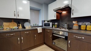 Căn hộ, 4 phòng ngủ, không hút thuốc | Bếp riêng