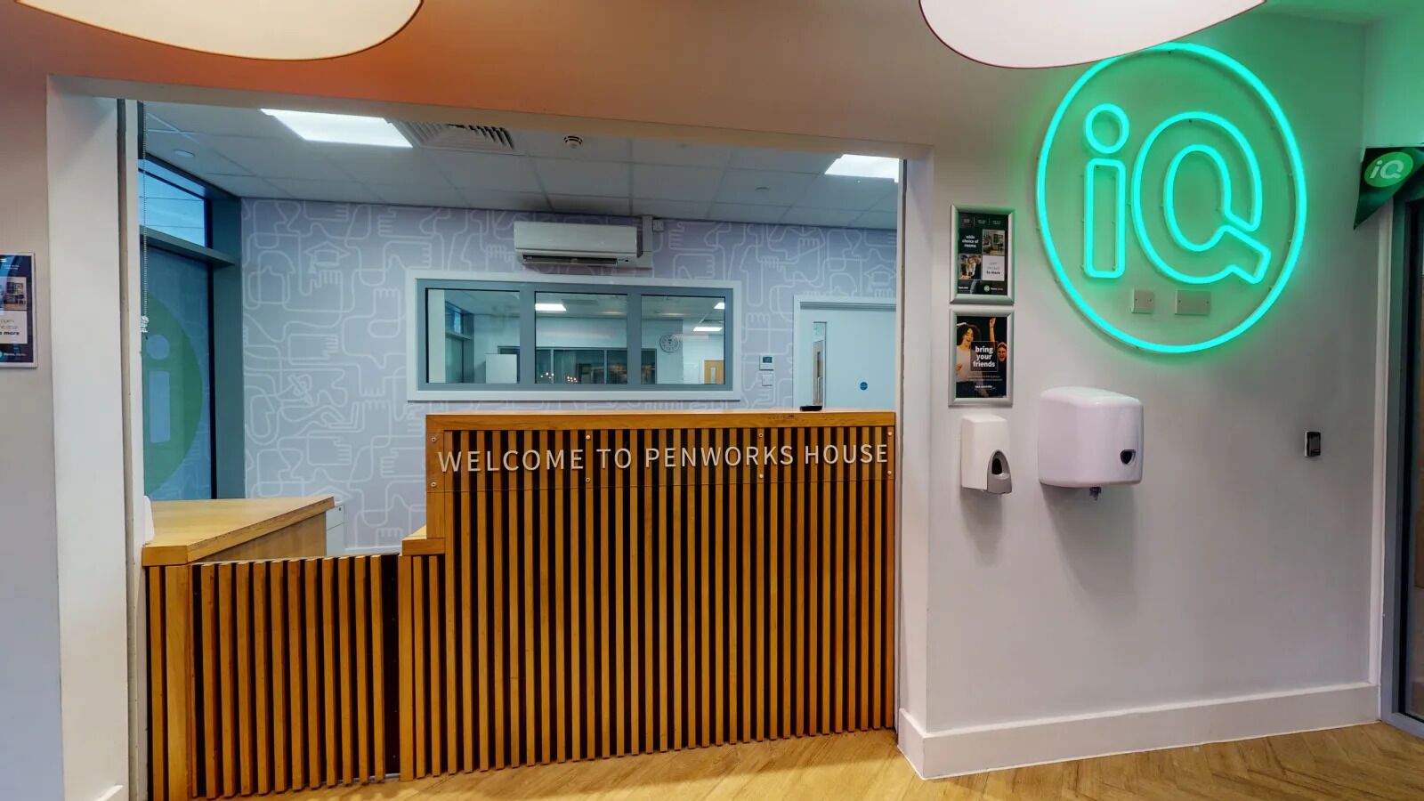 Concierge desk