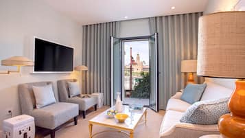 Apartment, River View (2 Bedrooms) | Living area | Smart TV