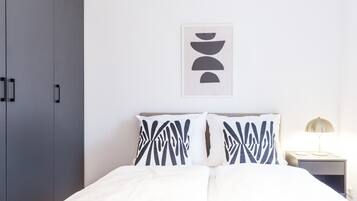 1 bedroom, iron/ironing board, travel cot, WiFi