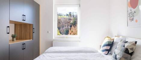 1 bedroom, iron/ironing board, travel crib, WiFi