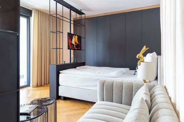 1 chambre, fer et planche à repasser, lit de bébé portatif, Wi-Fi