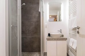 Dusche, Haartrockner