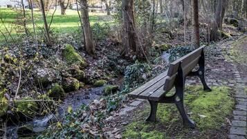Enceinte de lâhĂ©bergement