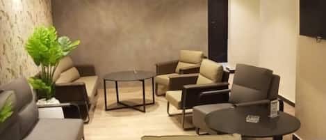 Zona de menjador de l'habitació