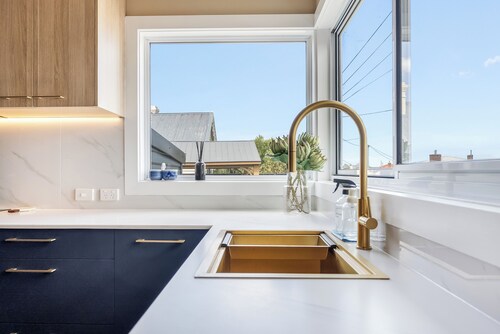 Stylish Family Getaway with Modern Comforts