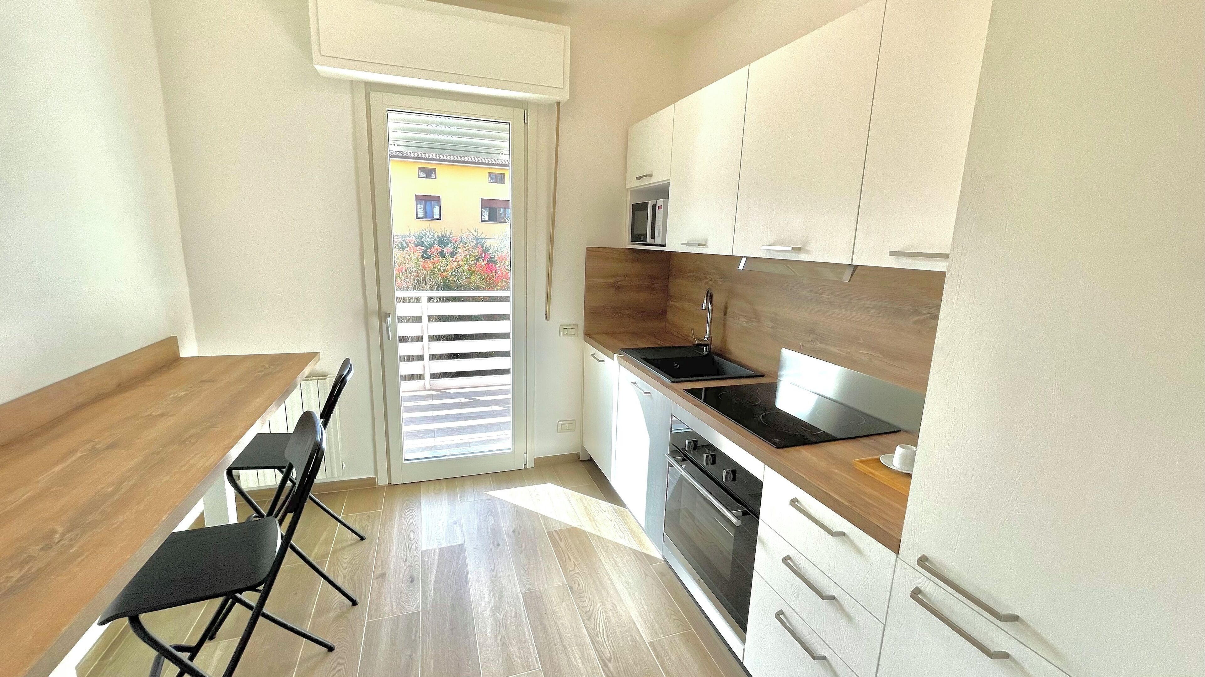 Comfort-Apartment, Hügelblick | Eigene Küche