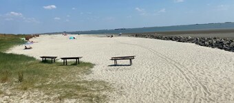 Large holiday bungalow for rent Scheldeoord Baarland Zeeland 6 persons