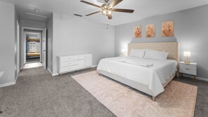 4 bedrooms, desk, iron/ironing board, free WiFi