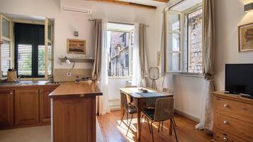 Apartment, Garden View | Free WiFi