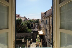 Appartement, vue jardin | Vue de la chambre