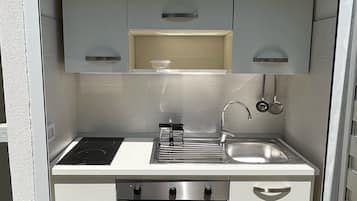 Bloc d'apartaments Comfort, vistes al pati | Cuina privada