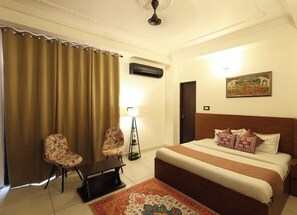 Deluxe Room | Laptop workspace, free WiFi - Hotel Amarah (Jaipur)