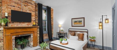 1 sovrum, skrivbord, strykjärn/strykbräda och gratis wi-fi