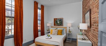 1 bedroom, 1 bathroom suite in Downtown Augusta. The sleeping arrangements for this unit are a full size bed and a pull-out couch in the living room.