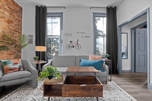 智能電視、 辦公室