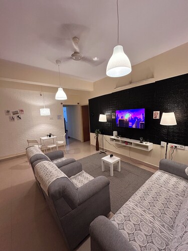 Electrifying 2 BHK Getaway
