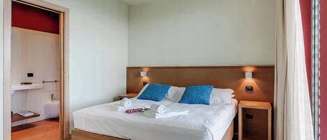 ファミリー ルーム ベッドルーム (複数) (Standard Double Sautern - Almavite) | 1 室のベッドルーム、WiFi (無料)、ベッドシーツ