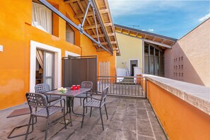 Familienzimmer, Mehrere Schlafzimmer (Double Superior Renano - Almavite) | Balkon