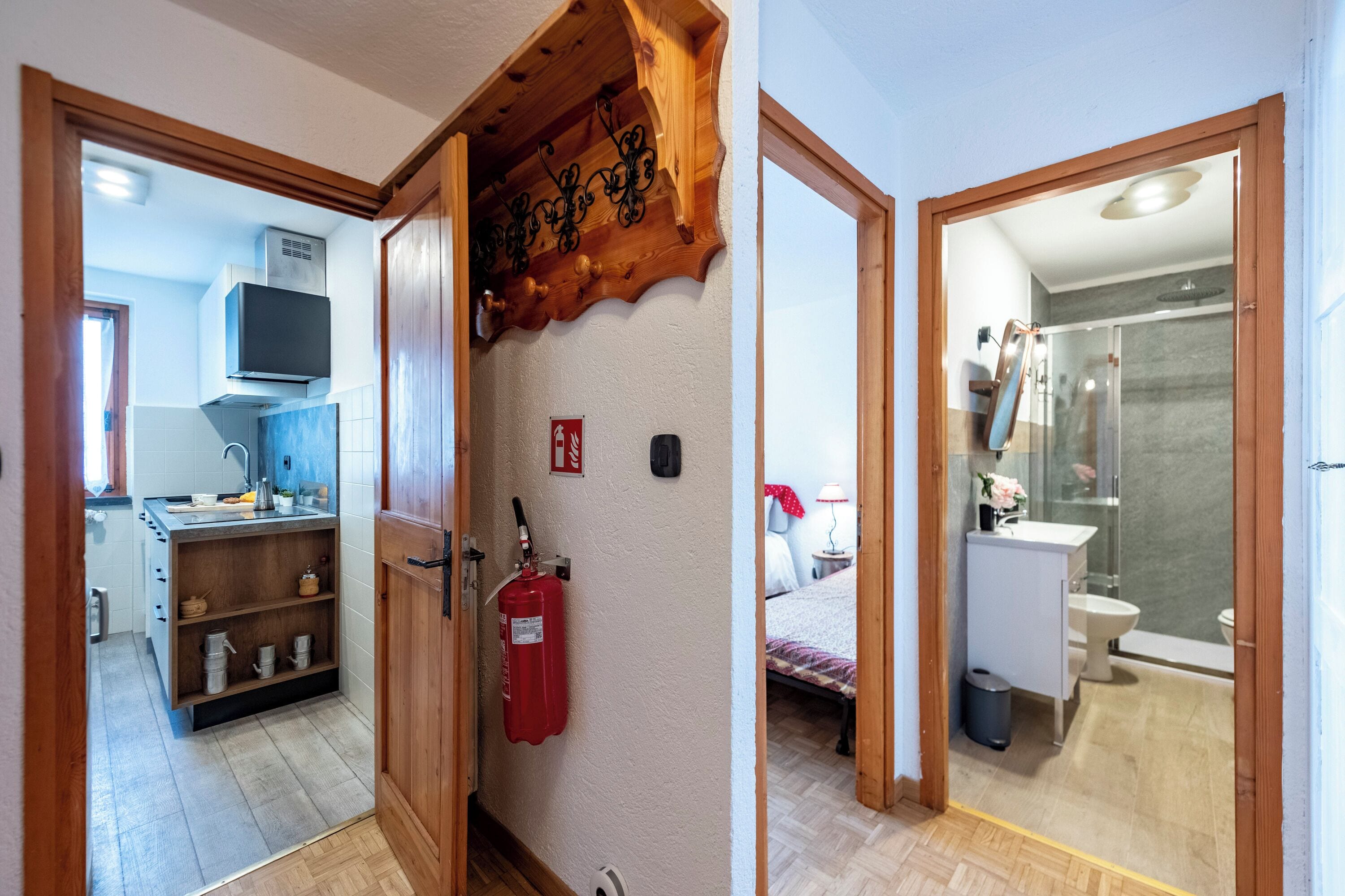 Standard Apartment, Multiple Bedrooms (Montagne E Coccole) | 1 bedroom, iron/ironing board, WiFi, bed sheets