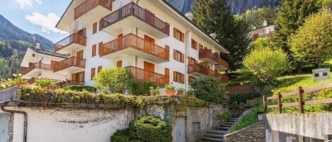 Standard-Apartment, Mehrere Schlafzimmer (Montagne E Coccole) | Aussenbereich