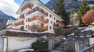 Bagian depan properti