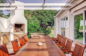 Outdoor dining