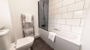Shower, towels