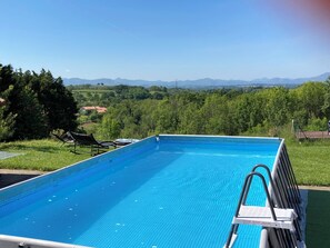 Outdoor pool - Large house - swimming pool - garden - panoramic view (Saint-Pierre-d'Irube)