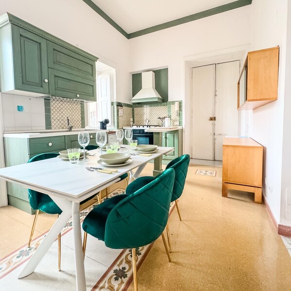 Living area - YourHome - Chiara's Apartment Sorrento (Piano di Sorrento)