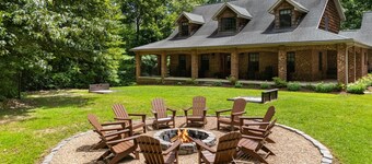 The Huntly Estate · Events, Pool, Fire Pits, Large Groups