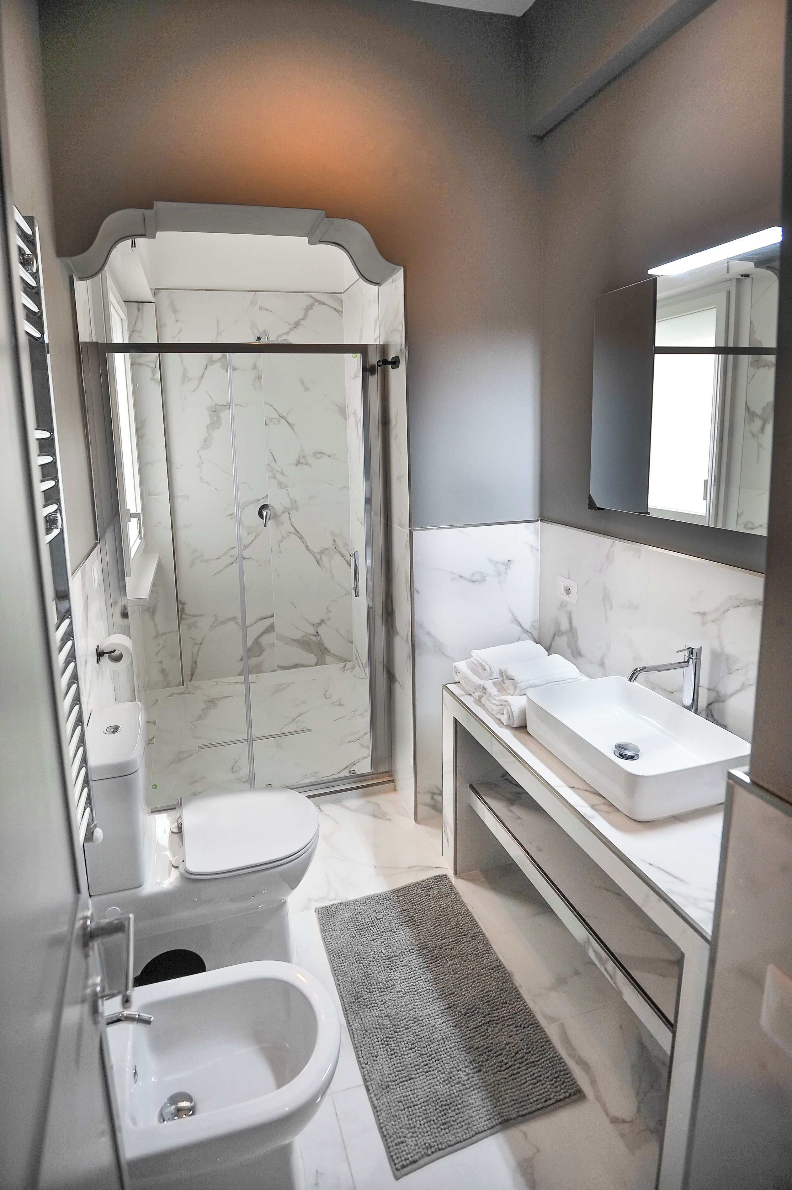 Deluxe Double Room, City View | Bathroom