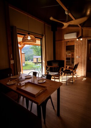 Family Bungalow - Huttopia Berkshires  (Williamstown)