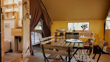 Deluxe Tent