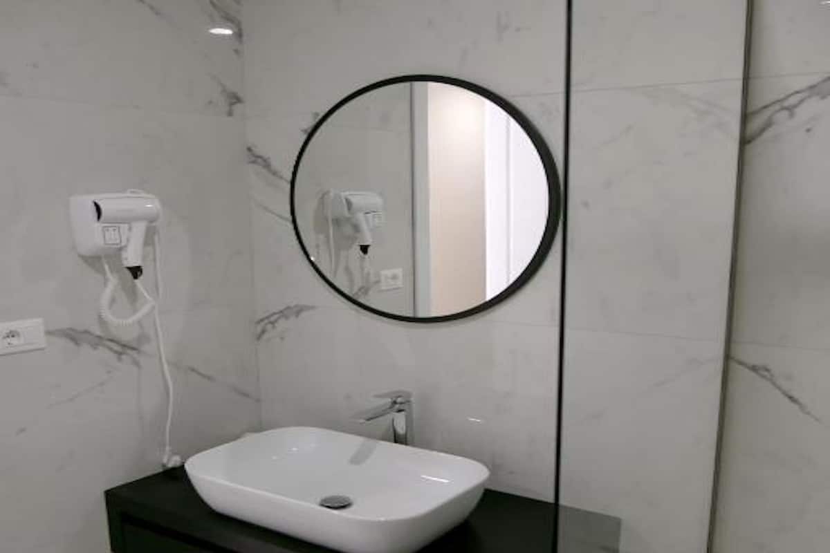 Bathroom | Bathrobes, slippers