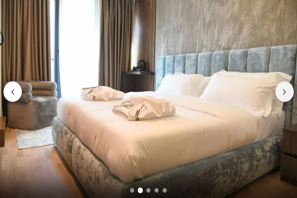 In-room safe, soundproofing, iron/ironing board (on request)