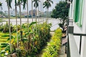 Property grounds - Manling Retreat Hoi An : Deluxe Double Room with Balcony (Thành phố Hội An)