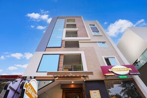 Façana frontal de l'allotjament