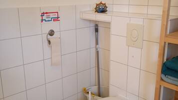 Dusch, hÄrtork, handdukar och tvÄl