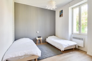2 bedrooms, free WiFi