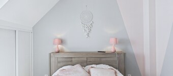 Family house for 7 people 150m from the sea