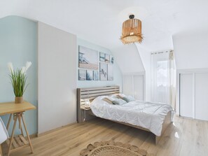 4 chambres, fer et planche à repasser, Wi-Fi gratuit