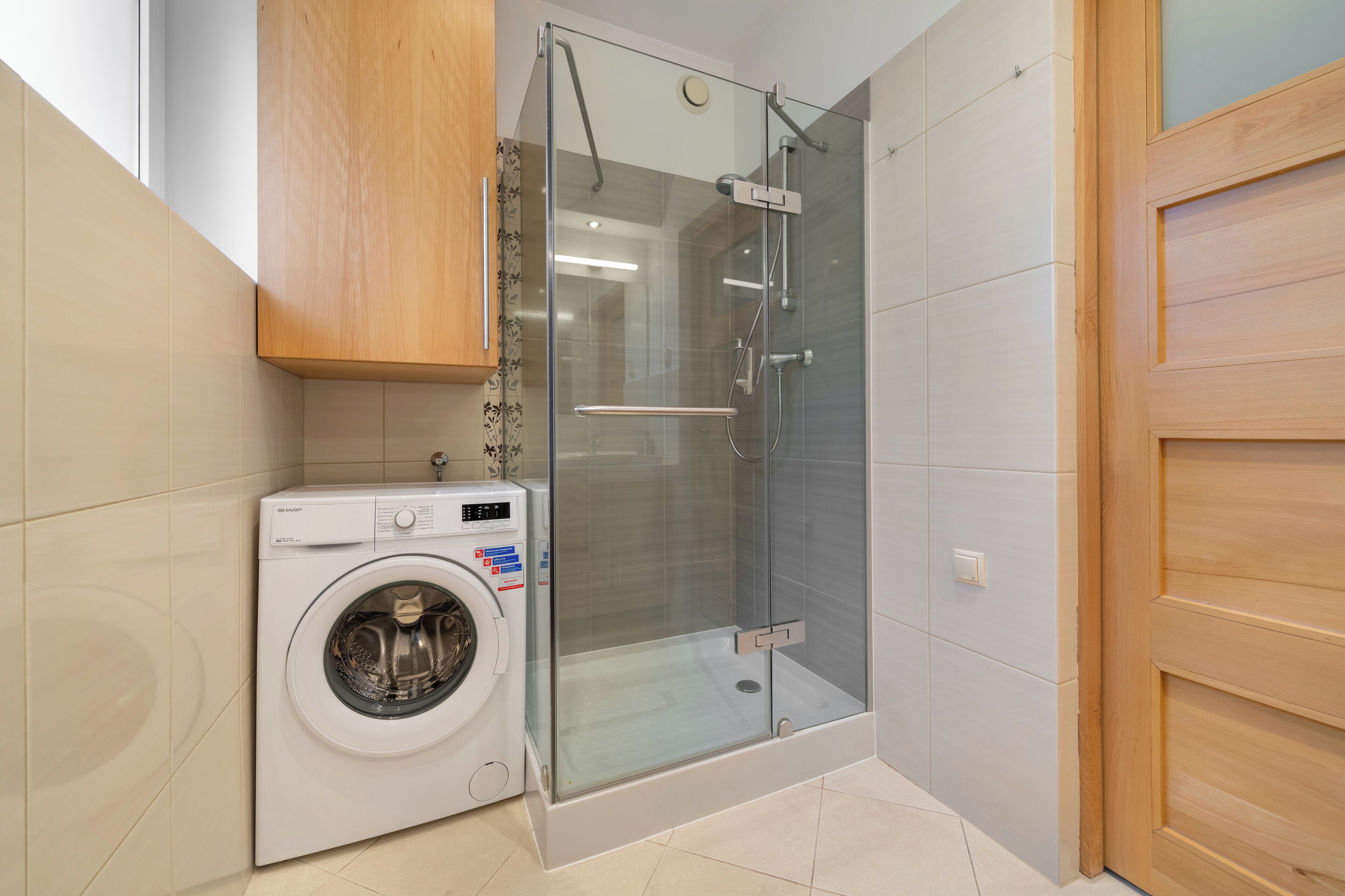 Comfort Studio Suite, Balcony | Bathroom